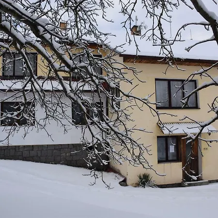 Kvasejovice Apartment